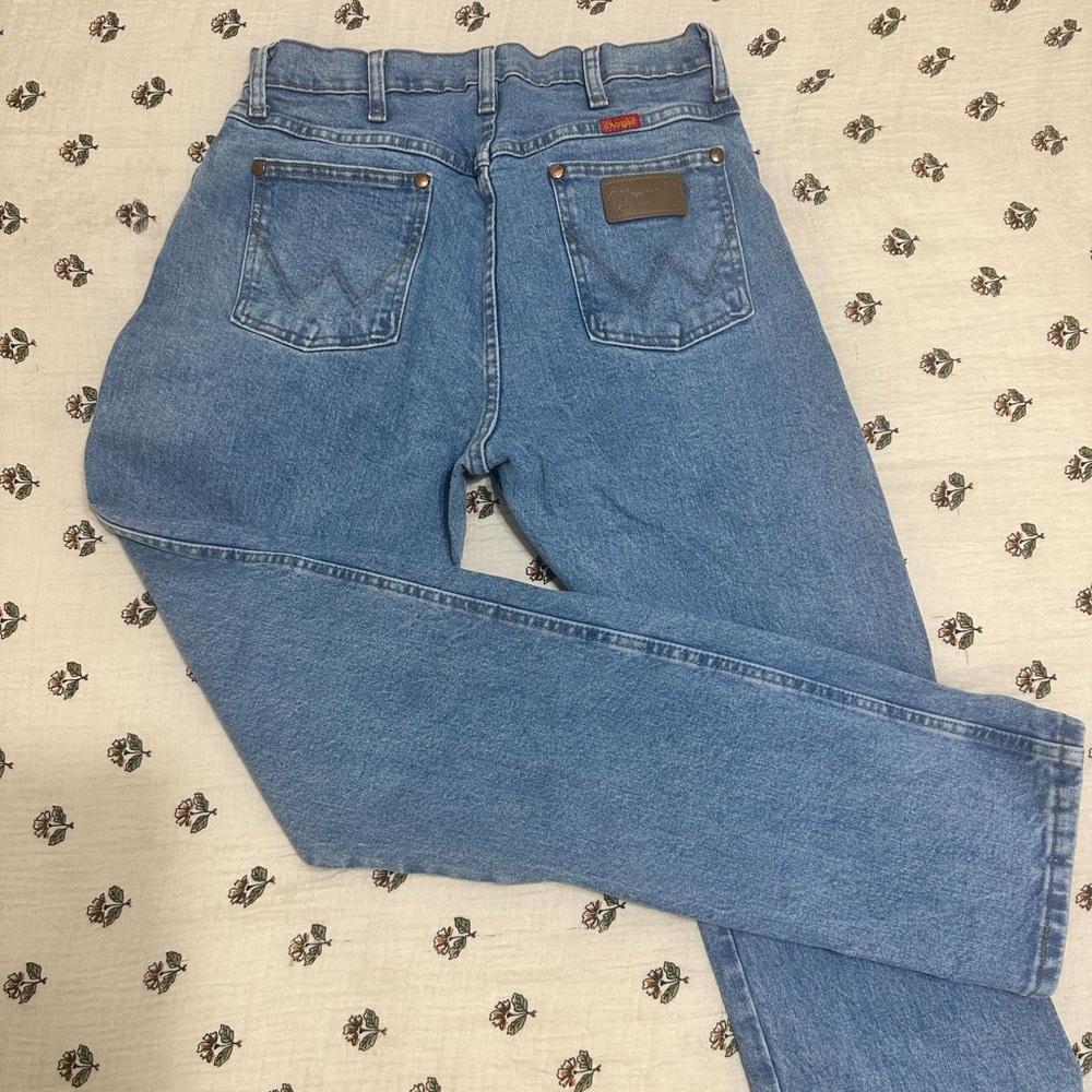 Women’s wrangler cowboy cut slim fit jean
